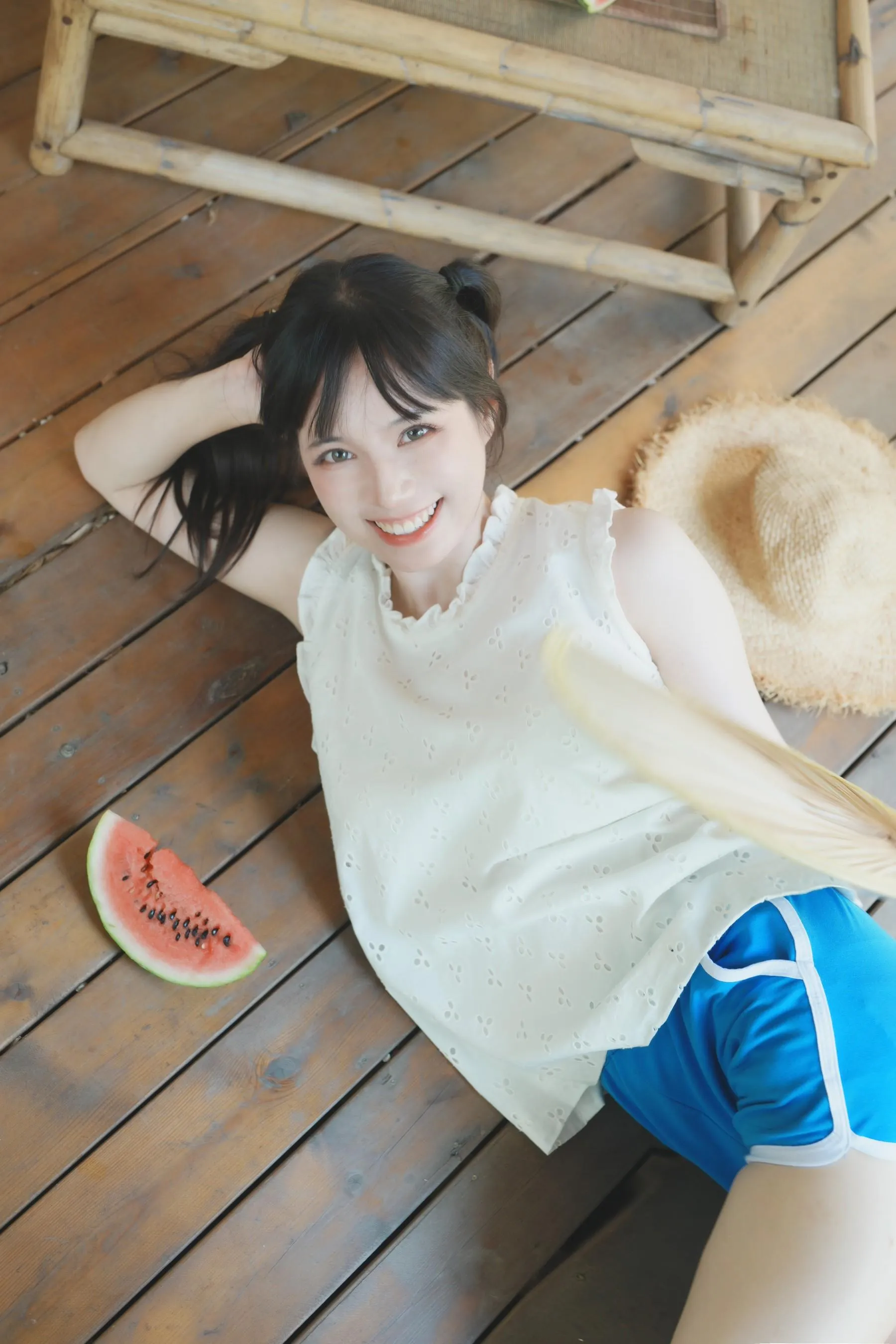 [YITUYU艺图语]2022.09.05 夏日少女与西瓜 贰加六 [39P]插图3